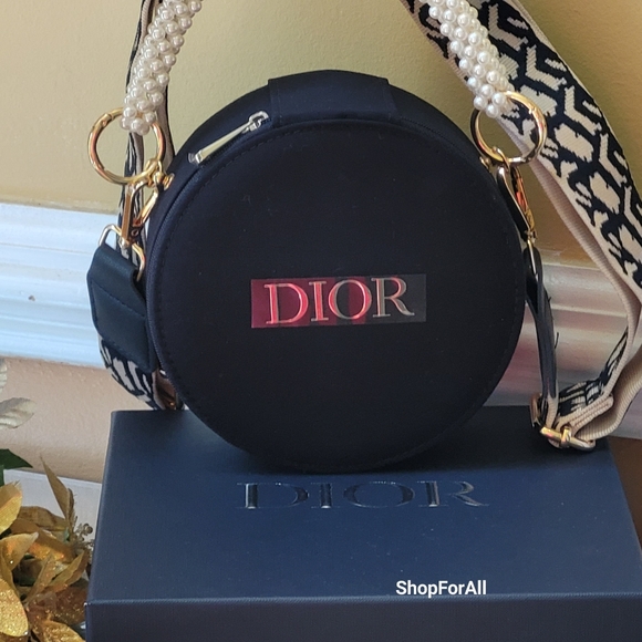 💥💥 Dior Vanity Pouch Makeup Case with inner mirror Black circular 15×7c - Picture 10 of 15